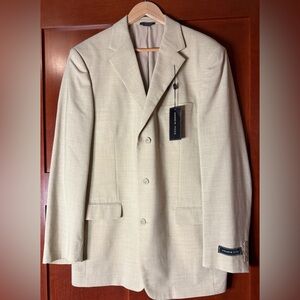 Andrew Fezza Cream Sport Coat Contemporary Cut NWT